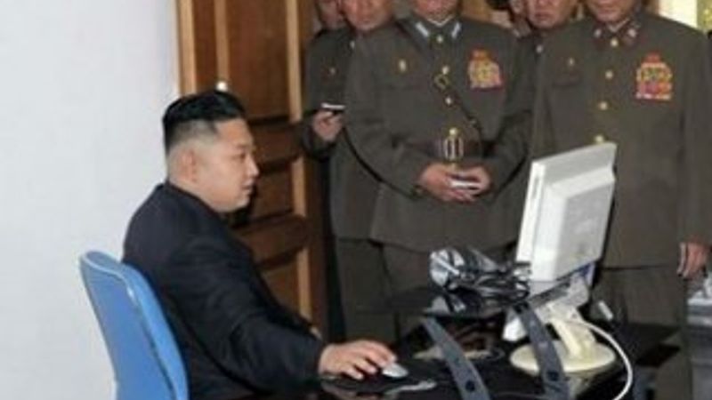 Kuzey Kore'den Obama'ya hakaret