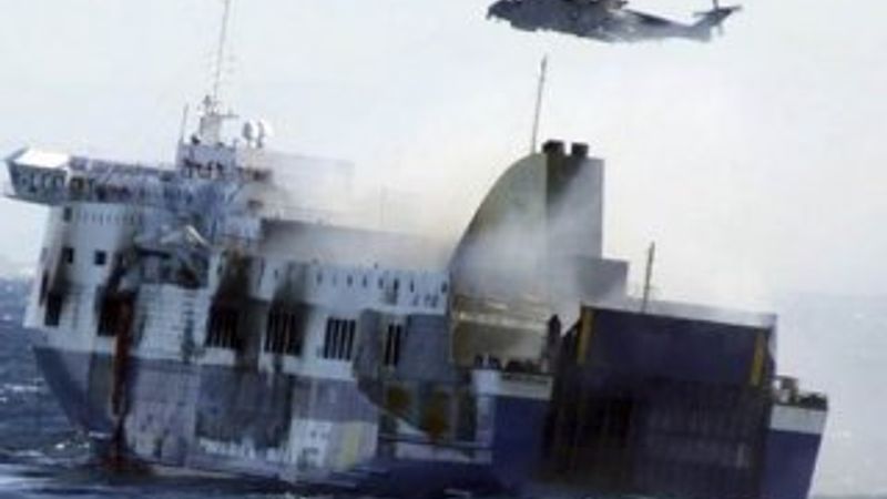 Yanan İtalyan gemisinde son durum