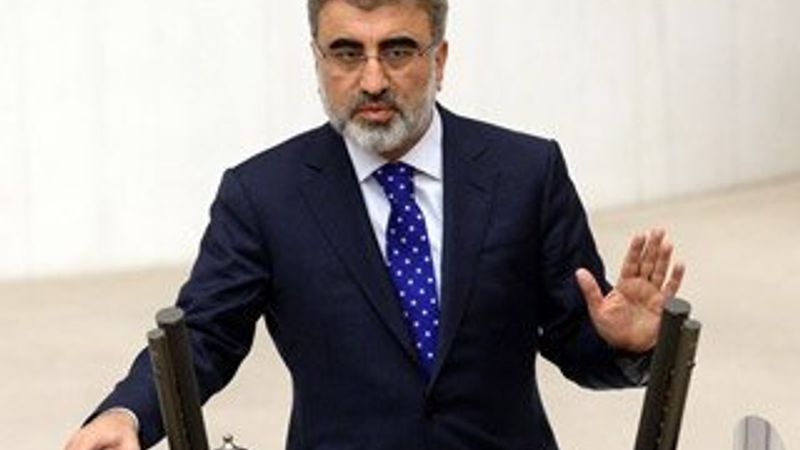 Taner Yıldız: Yeni yılda elektrik ve doğalgaza zam yok