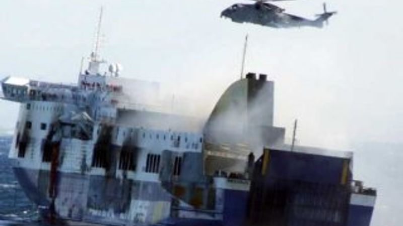 Yanan feribotta bulunan Türk kadın hayatını kaybetti