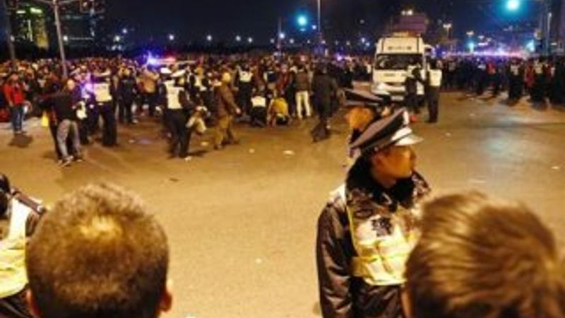 Çin ve Taylan'da yılbaşı kutlamaları olaylı bitti