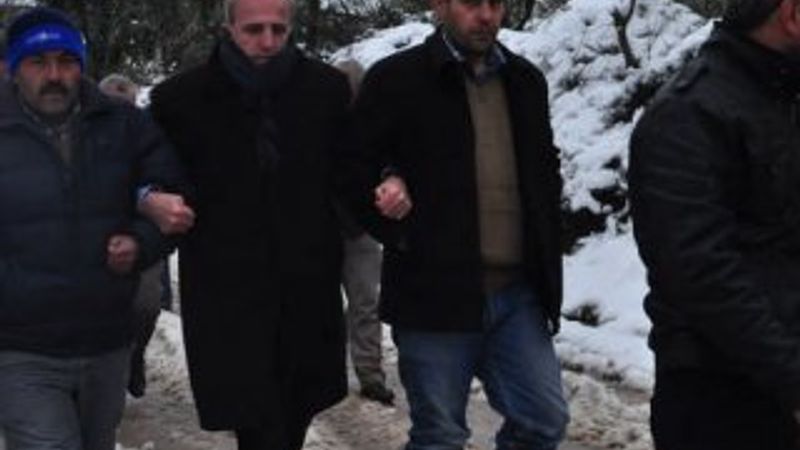 Manisa'da çiftçilerin omuzlarında hasar tespiti