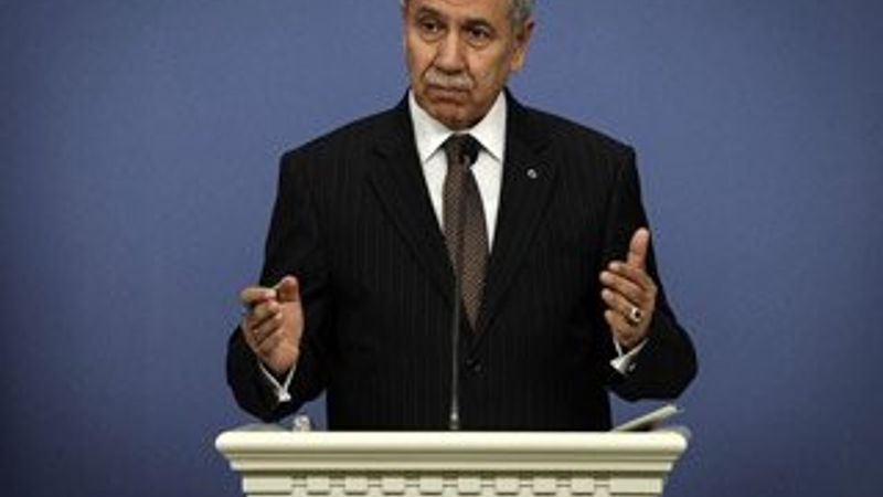 Bülent Arınç'tan Yüce Divan açıklaması