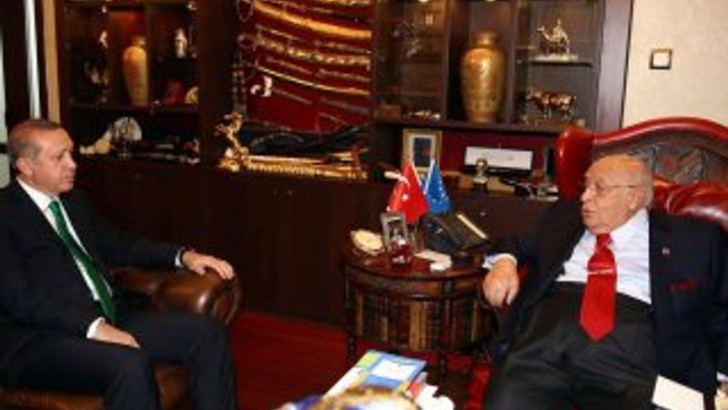 Cumhurbaşkanı Erdoğan Demirel'i ziyaret etti