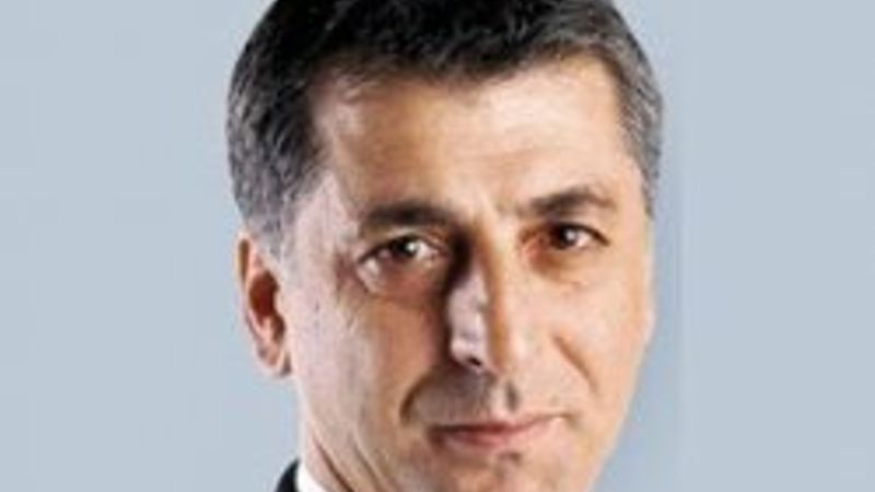 Mahmut Övür: Yüce Divan tuzaktır