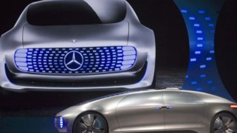 Mercedes yeni lüks otomobilini tanıttı