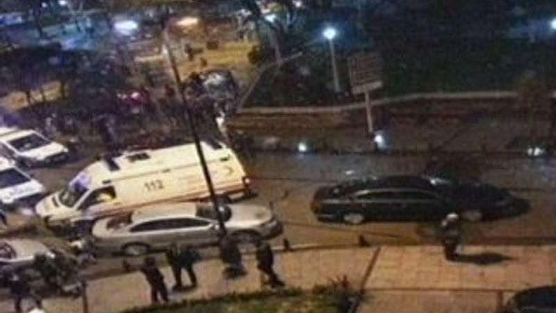 Sultanahmet'te polise bombalı saldırı