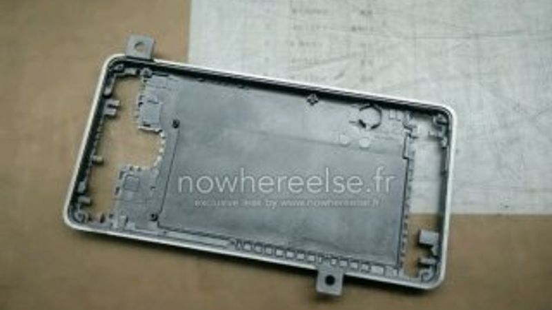 Samsung Galaxy S6'nın kasası sızdırıldı