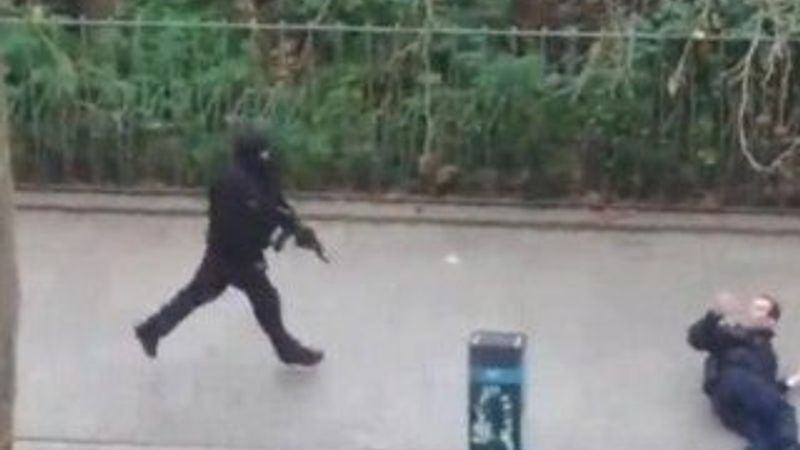 Fransa'da öldürülen polis de Müslüman çıktı