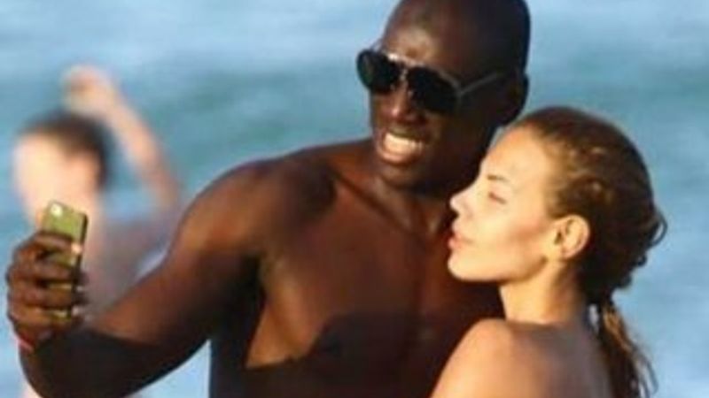Demba Ba Miami sahillerinde görüntülendi İZLE