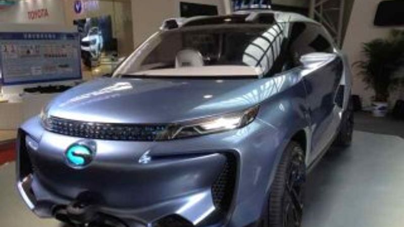 Çinliler otonom teknolojisine sahip otomobil yaptı