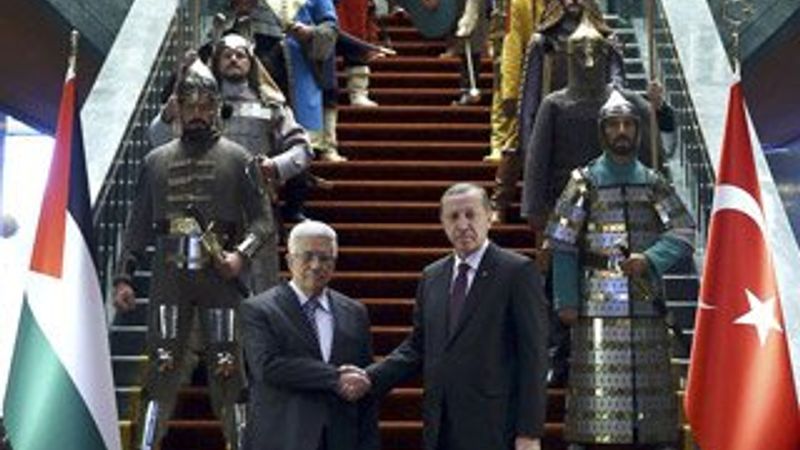 16 Türk devletine ait askeri kıyafetler Hürriyet'i rahatsız etti