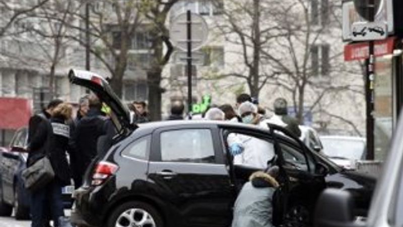 Paris'teki saldırının yeni görüntüleri İZLE