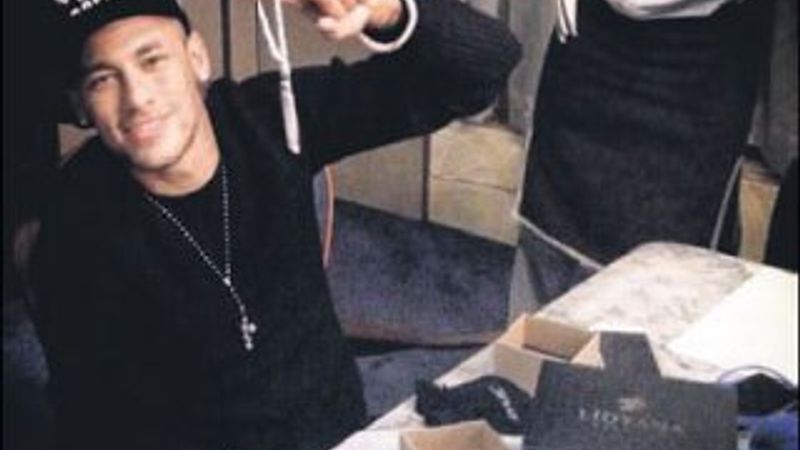 Arda'dan Neymar'a tespih