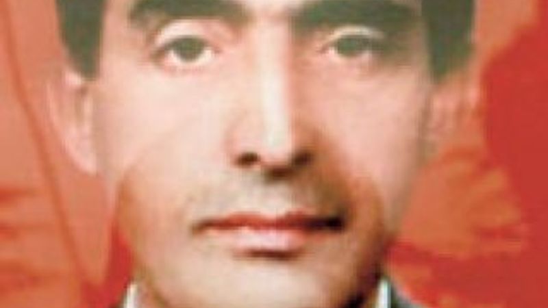 Öcalan'ı Türkiye'ye getiren albay toprağa verildi