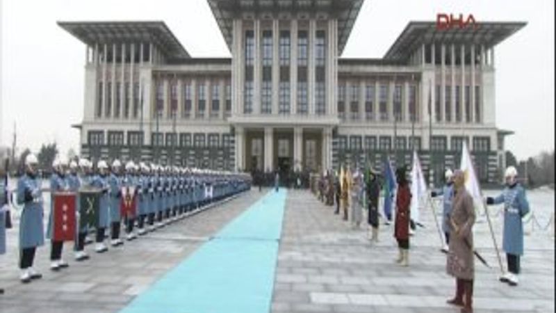 Cumhurbaşkanı Erdoğan Aliyev'i ağırladı İZLE