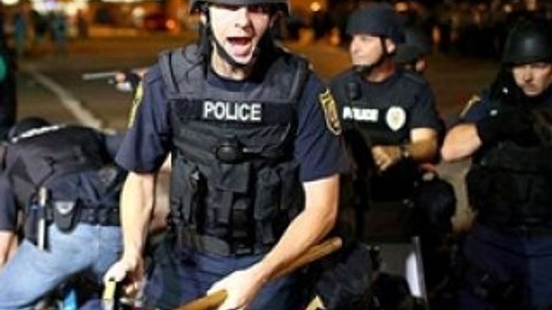 ABD polisi siyahileri hedef yaptı