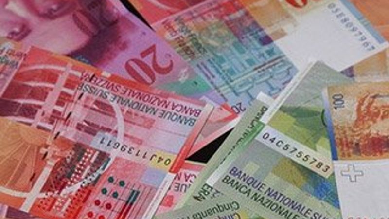 Piyasalarda İsviçre Frangı kıyameti yaşanıyor