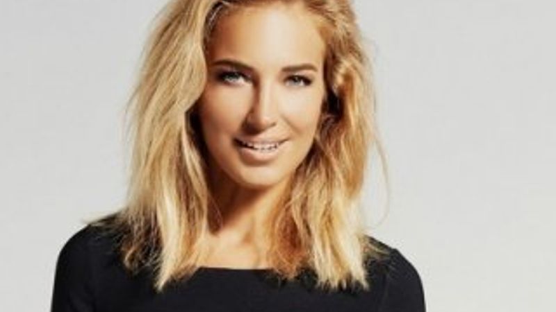 Burcu Esmersoy: 12 sene anneme teyze dedim