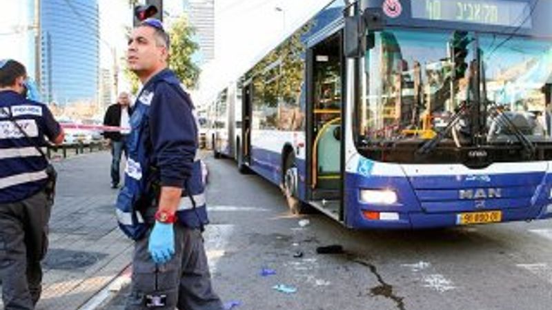 İsrail'de bıçaklı saldırı: 9 yaralı