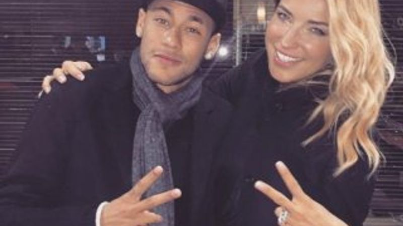 Neymar sorusu Burcu Esmersoy'u sinirlendirdi