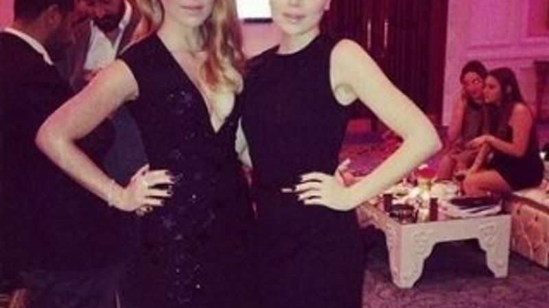 Kardeşi Hadise'ye taş çıkarttı