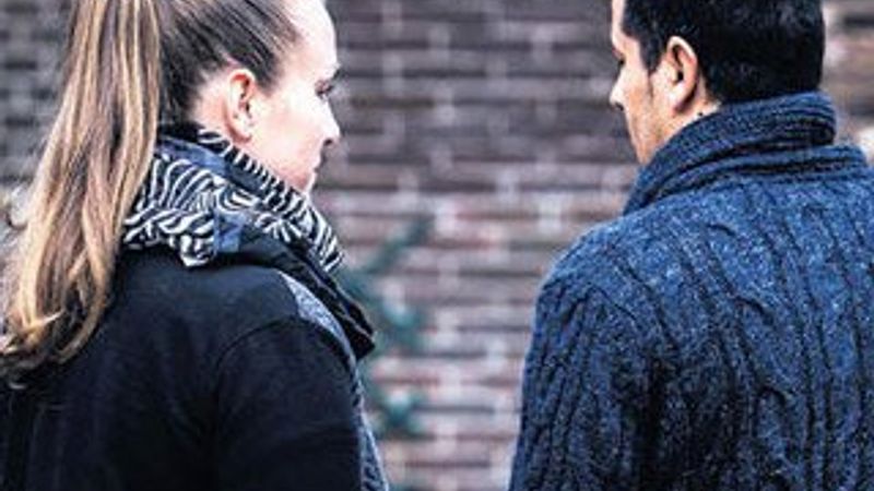 Hollanda ordusunda Türk sevgili krizi