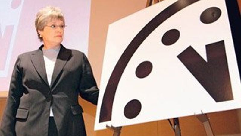 Bilim insanlarının saatine göre kıyamete 3 dakika kaldı