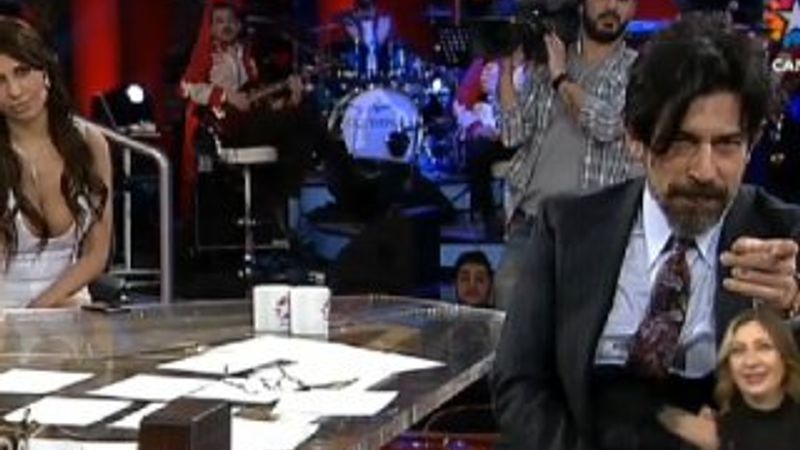 Sibel Meriç'in canlı yayında göğsü açıldı