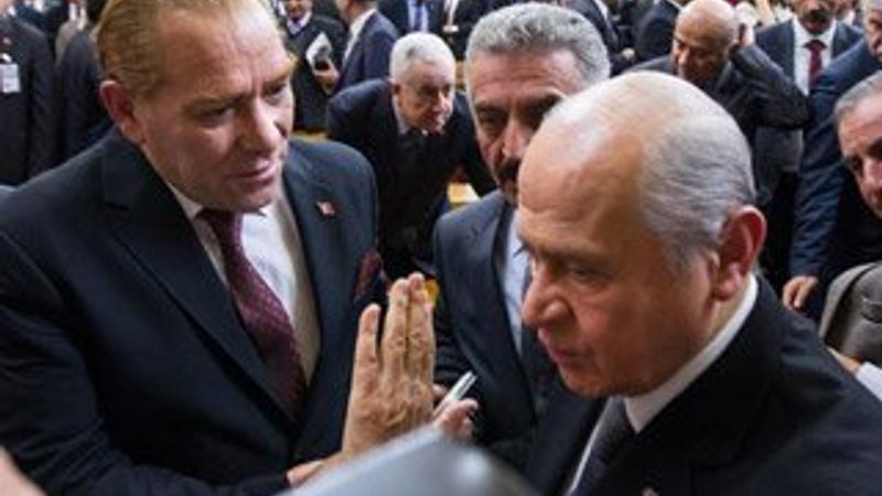 Bahçeli Atatürk selife'sini kibarca reddetti