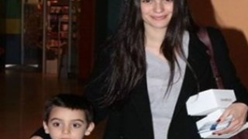 Bergüzar Korel'den oğluna karne hediyesi