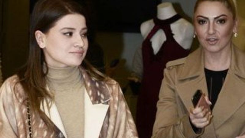 Hadise kız kardeşiyle alışverişte