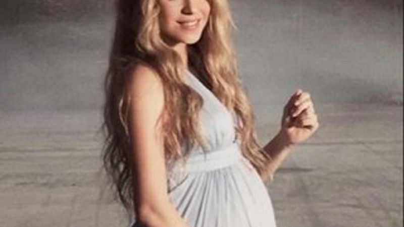 Shakira ikinci kez anne oldu