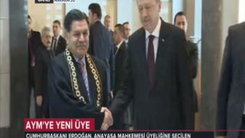 Cumhurbaşkanı Erdoğan yeni AYM üyesinin yemin töreninde