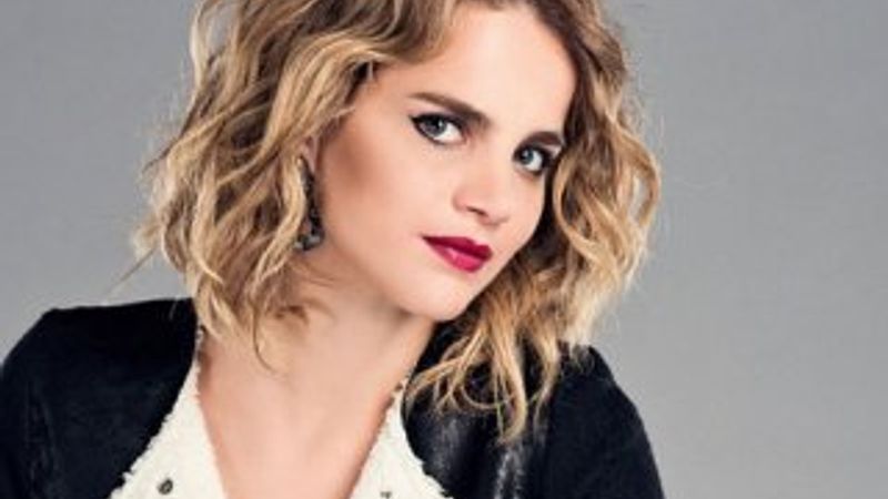 Tuğçe Kazaz: Putlaştırılmış Atatürk de yıkılmalıdır