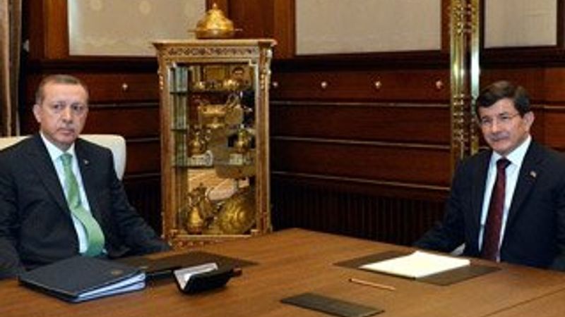 Cumhurbaşkanı Erdoğan Başbakan Davutoğlu ile görüştü