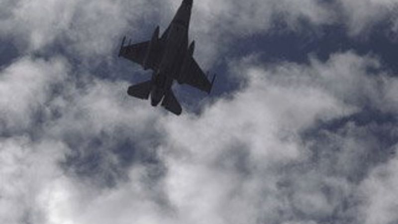 Ürdün uçakları yine IŞİD mevzilerini vurmaya başladı