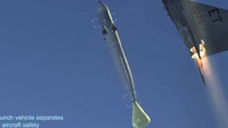 Uyduları jet uçaklarıyla uzaya taşıyacaklar