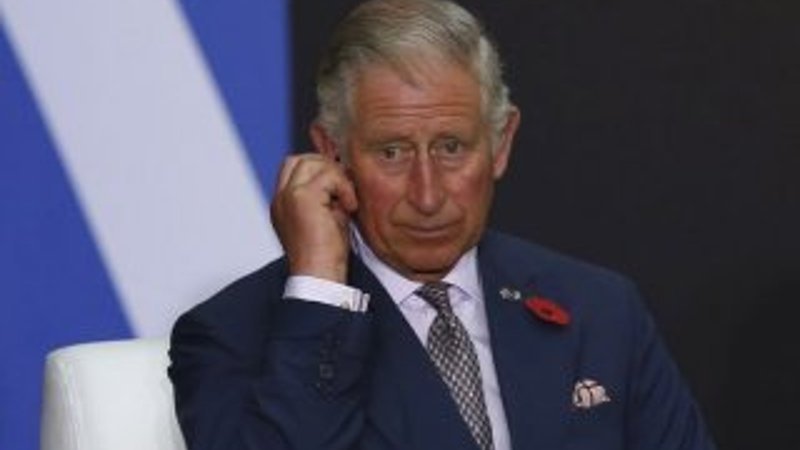 Prens Charles İngiltere'deki Müslümanları uyardı