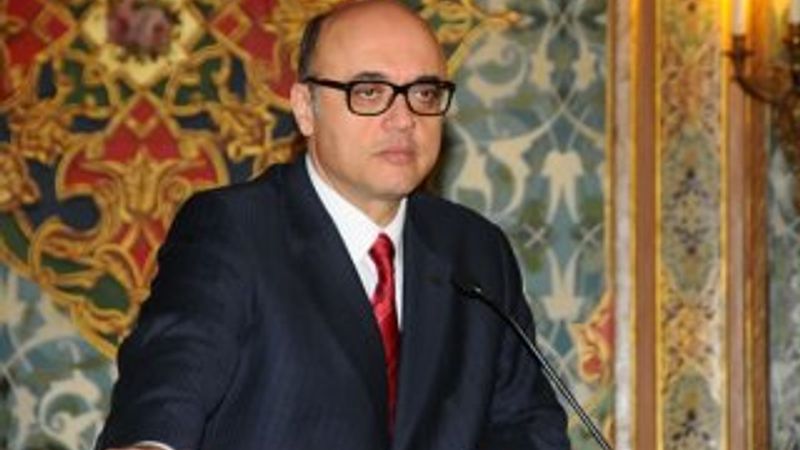 İstanbul Üniversitesi rektörü Yunus Söylet istifa etti