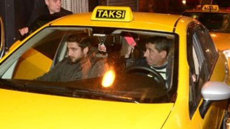 Ersun Yanal yine gecelerde