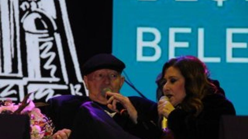 Kayahan ve Nilüfer yıllar sonra aynı sahnede