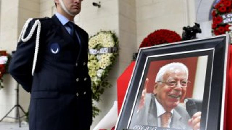 Mahir Kaynak son yolculuğuna uğurlandı