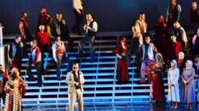 Antalya Devlet Operası'nda başörtüsü gerginliği