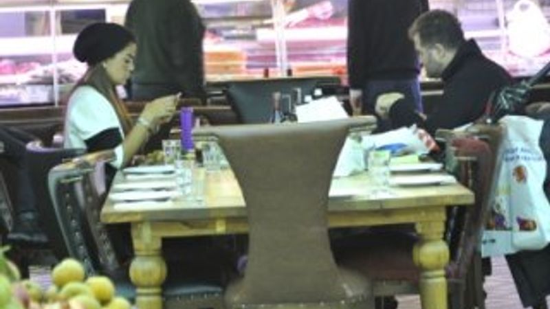 Özlem Yıldız - Sinan Serter buluşması