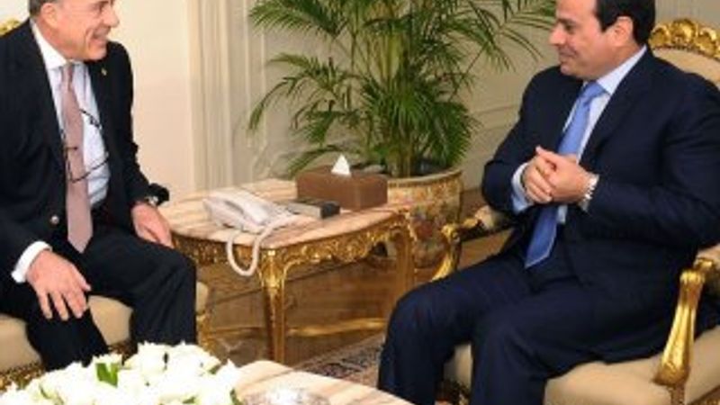 Muhtar Kent Sisi’yle buluştu