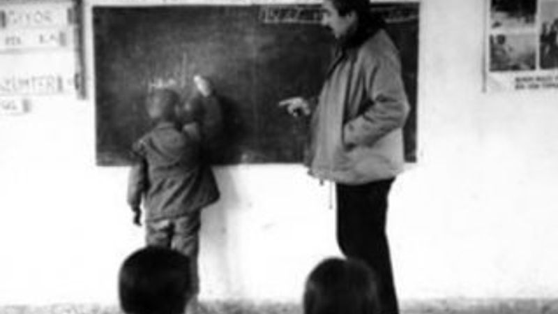 Şener Şen'in öğretmenlik yıllarındaki fotoğrafları