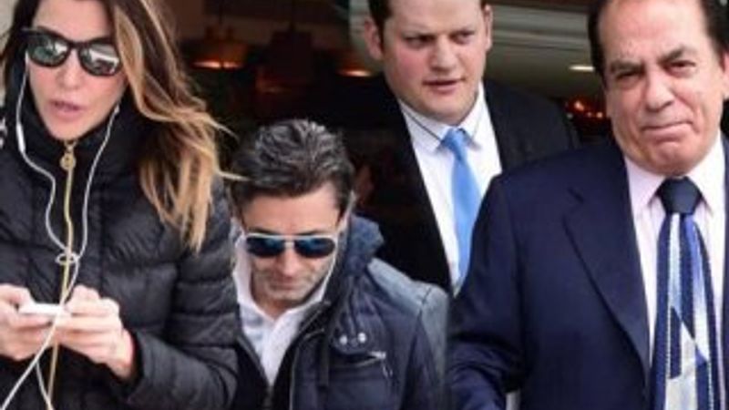 Deniz Akkaya eski sevgilisiyle karşılaştı