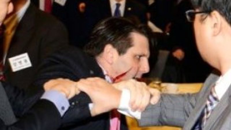 Kuzey Kore'den usturalı saldırı açıklaması: Hak etti