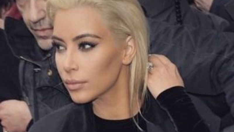 Kim Kardashian yine sarışın oldu